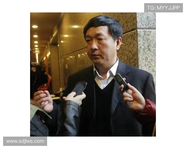 专访DOTA2设计师杨伟探讨游戏成功背后的秘密与策略